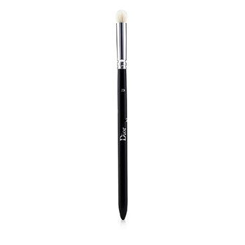 後台大型眼影混合刷23 (Backstage Large Eyeshadow Blending Brush 23)